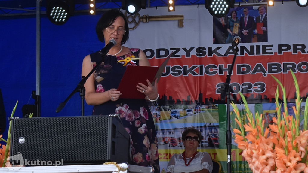 Odzyskanie praw miejskich i dożynki w Dąbrowicach