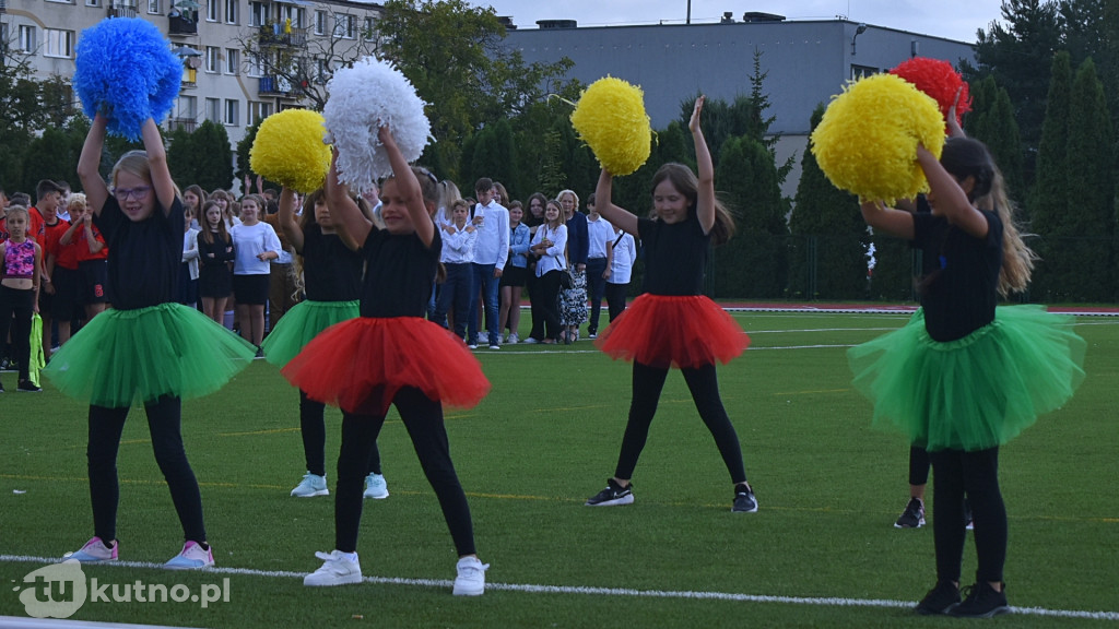 Rozpoczęcie roku szkolnego w SP nr 9 w Kutnie