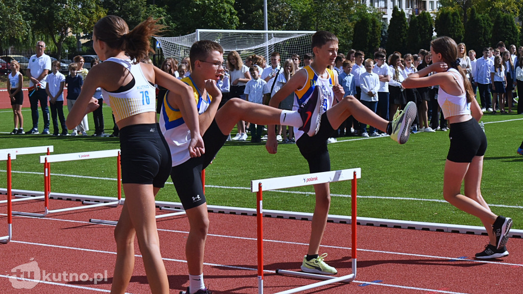 Rozpoczęcie roku szkolnego w SP nr 9 w Kutnie