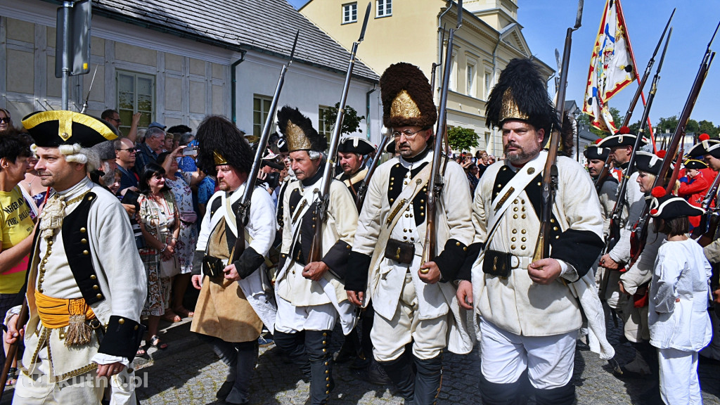 Tłumy w Pałacu Saskim - trwa Festiwal Saski