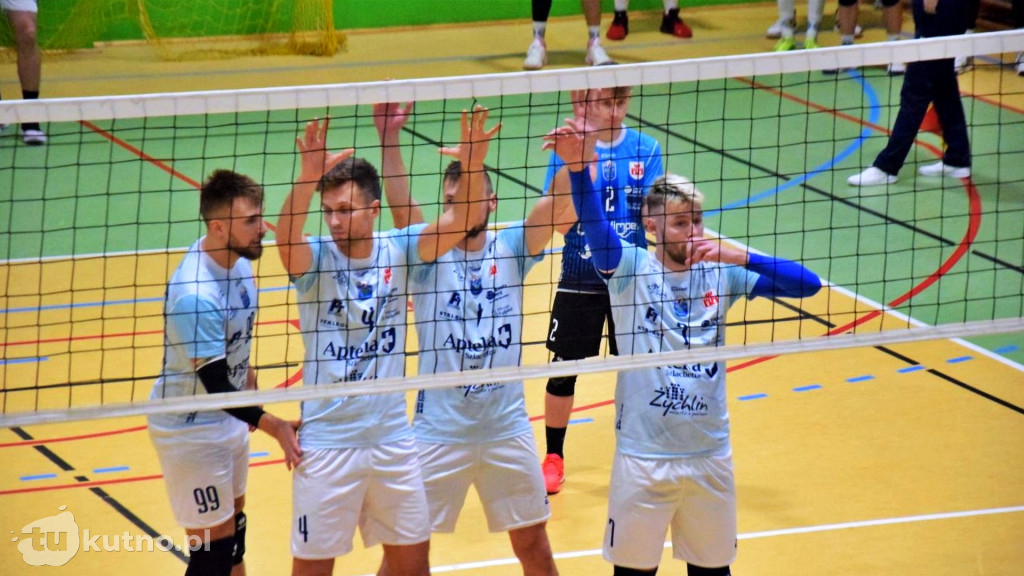 MMKS Lotnik Łęczyca pokonał Volley Team Żychlin