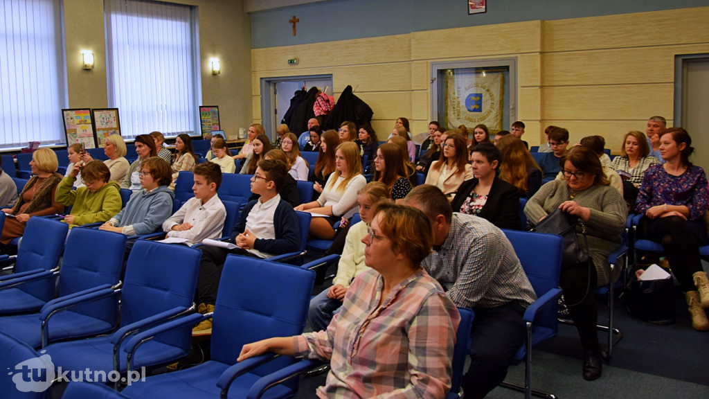 Konferencja i debata 'Oddajemy Wam Głos'