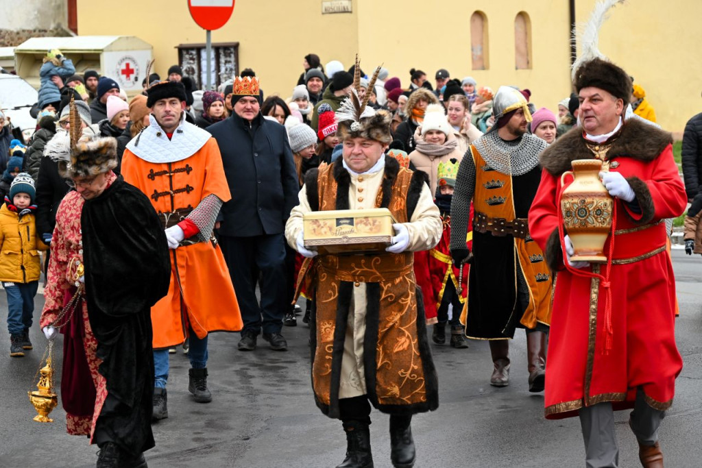 Orszak Trzech Króli w królewskim mieście Łęczyca
