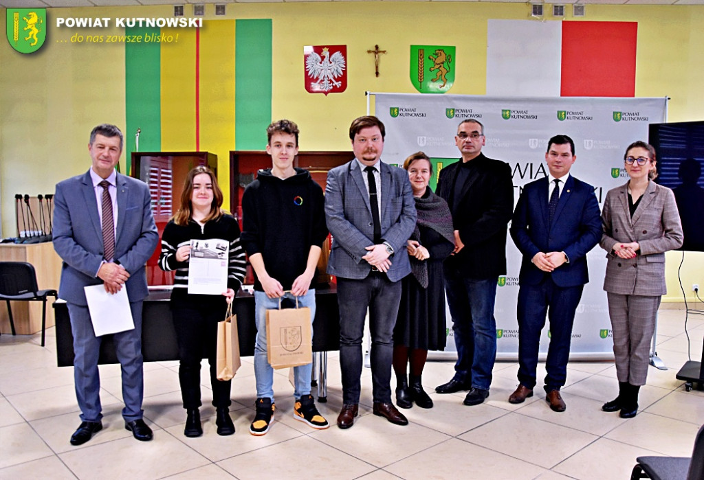 Powiatowy konkurs z okazji Święta Niepodległości