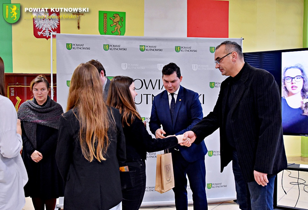 Powiatowy konkurs z okazji Święta Niepodległości
