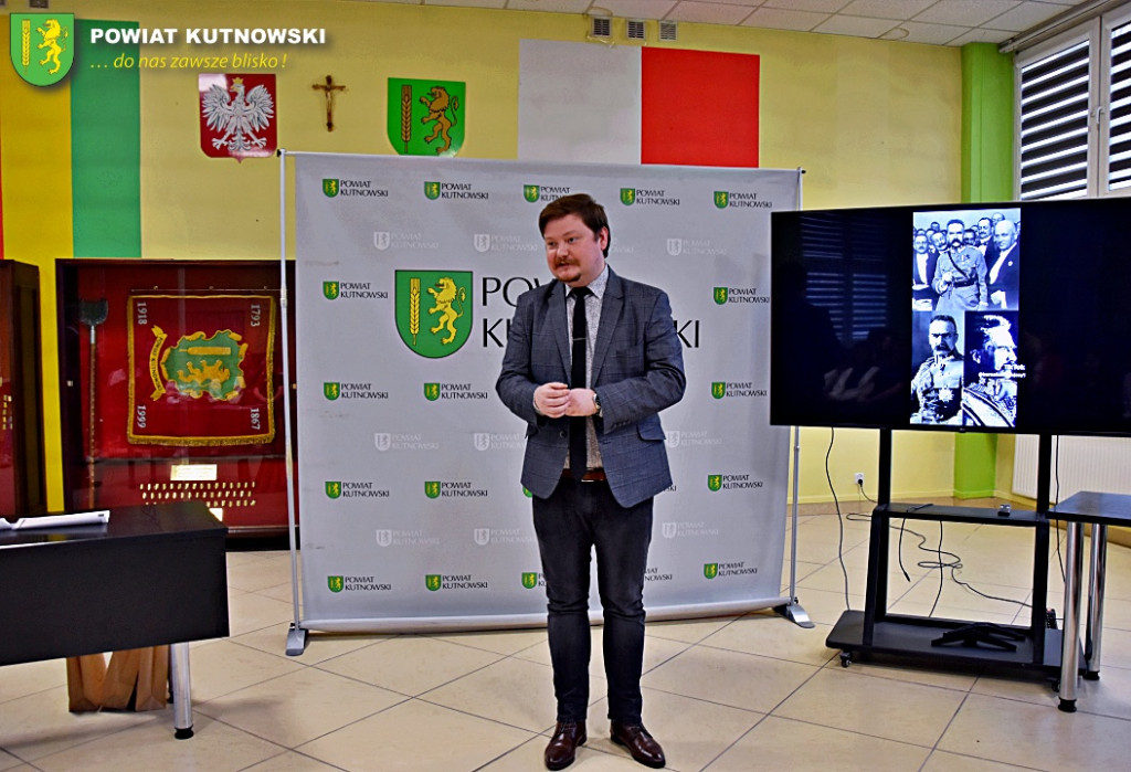 Powiatowy konkurs z okazji Święta Niepodległości