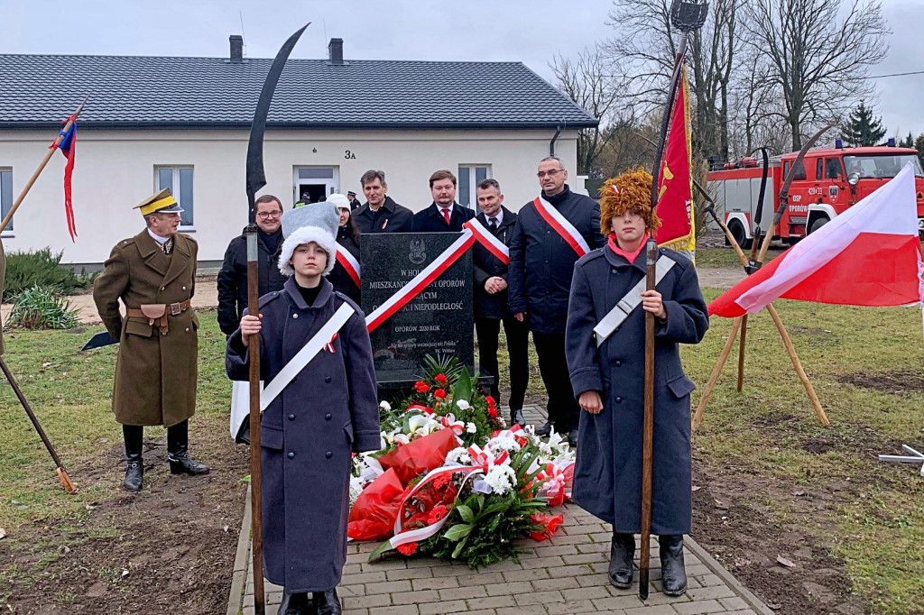 Patriotyczne obchody w Gminie Oporów