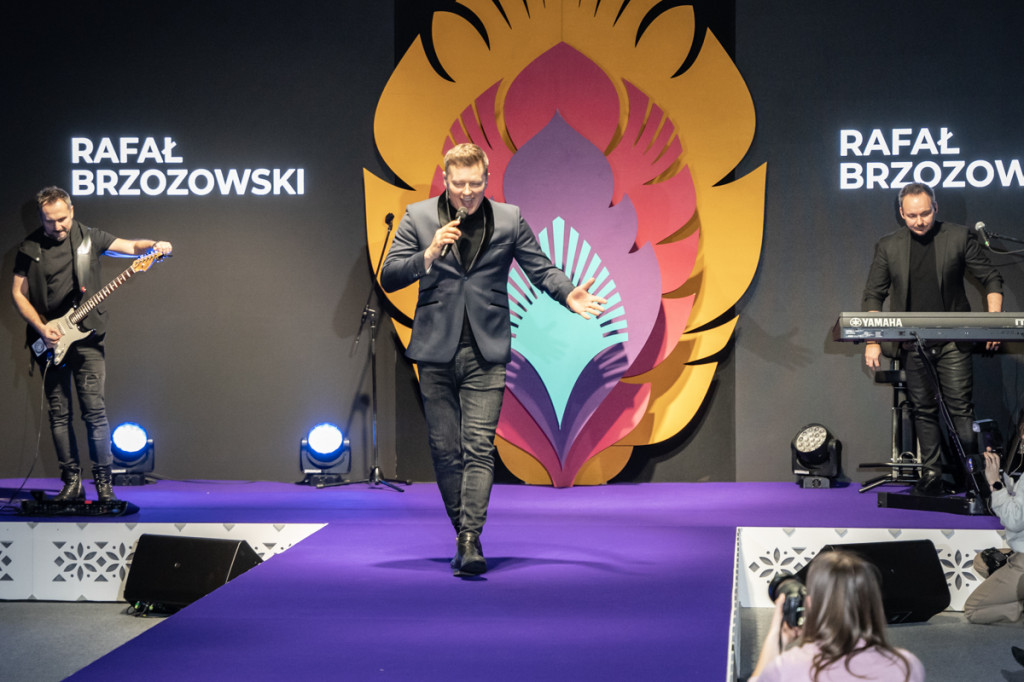 Pokaz mody KGW w Łowiczu