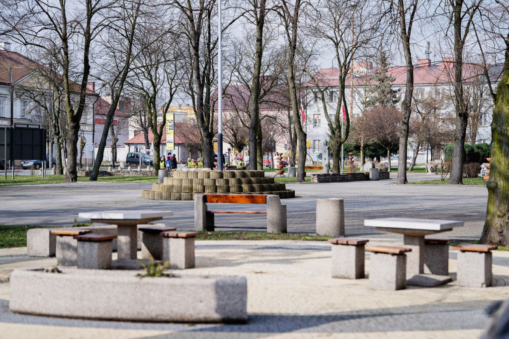 Wizyta marszałka w Dąbrowicach i Krośniewicach