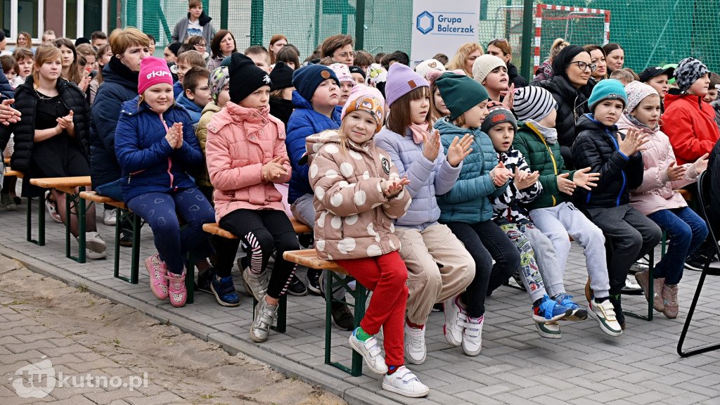 Uroczyste otwarcie boiska w Łaniętach