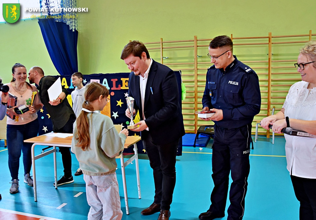 Piknik „Bądź bezpieczny i widoczny na drodze”