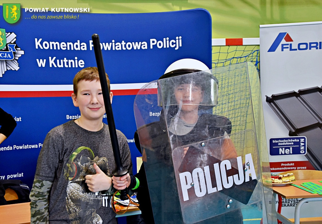 Piknik „Bądź bezpieczny i widoczny na drodze”