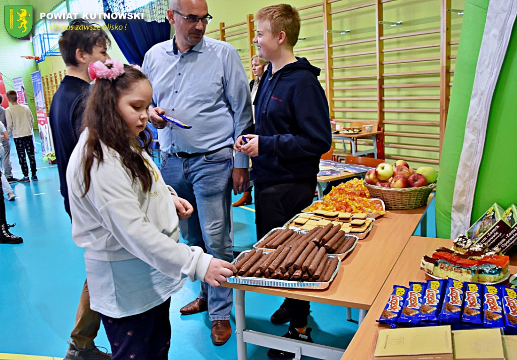 Piknik „Bądź bezpieczny i widoczny na drodze”