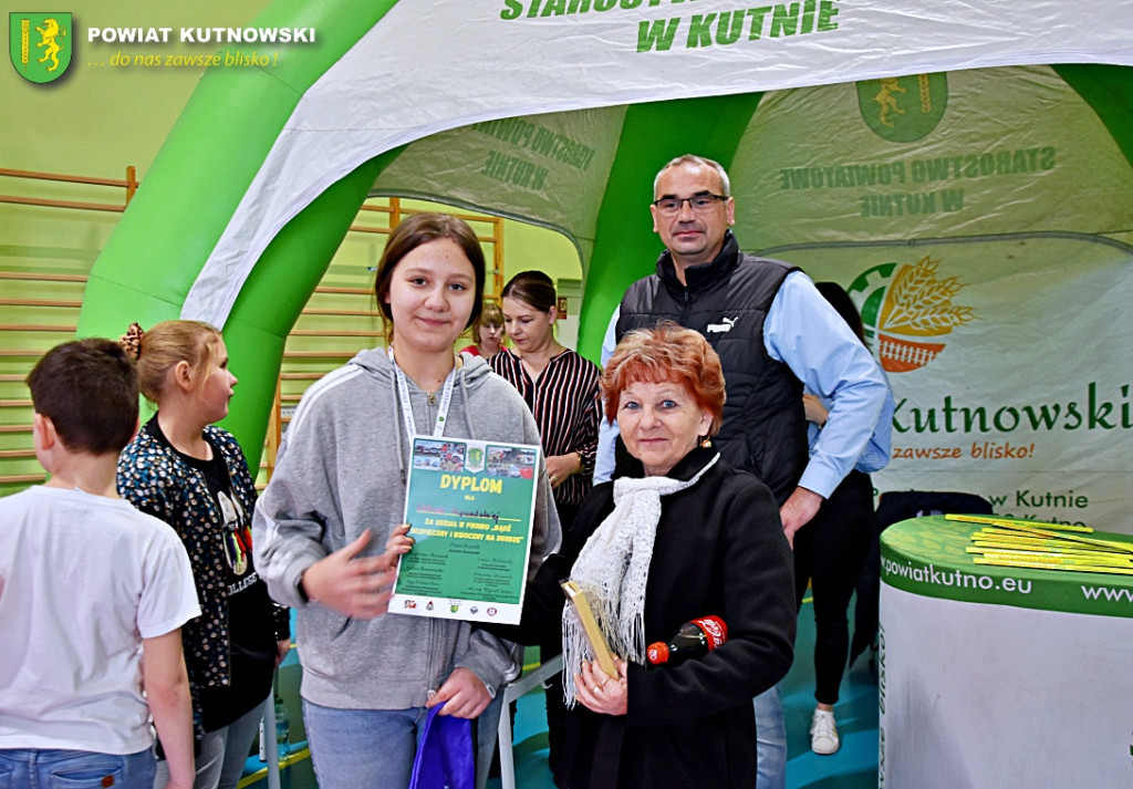 Piknik „Bądź bezpieczny i widoczny na drodze”