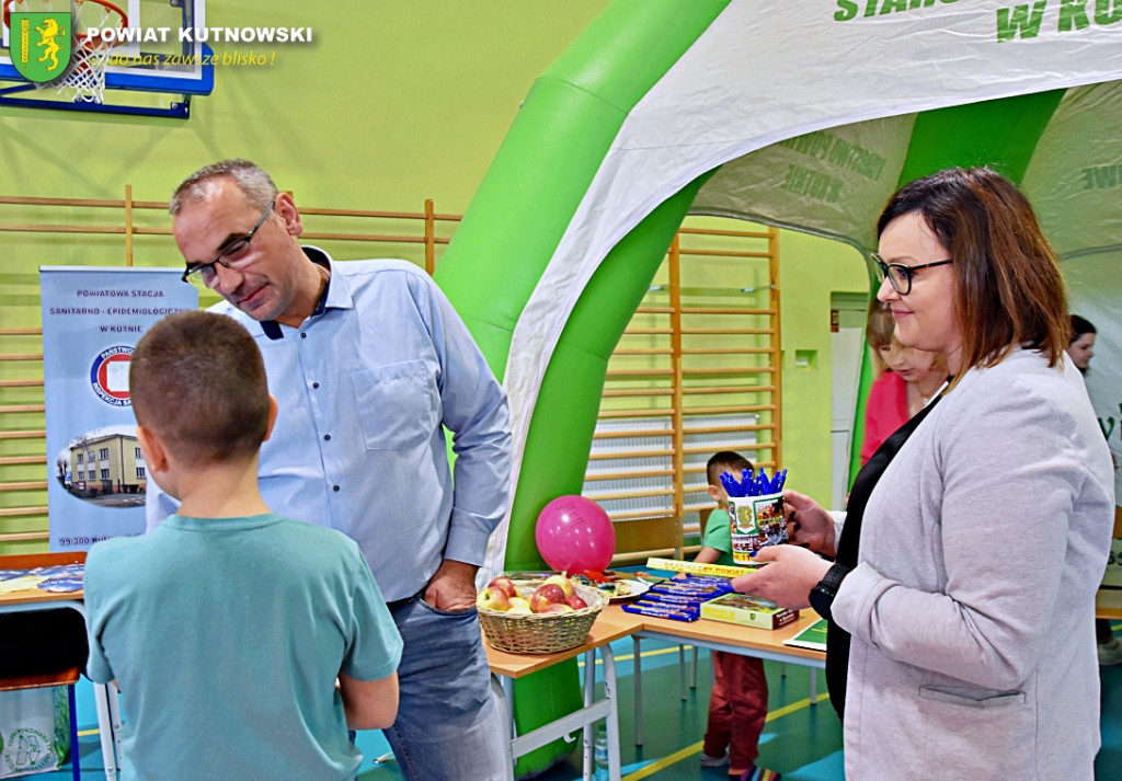 Piknik „Bądź bezpieczny i widoczny na drodze”