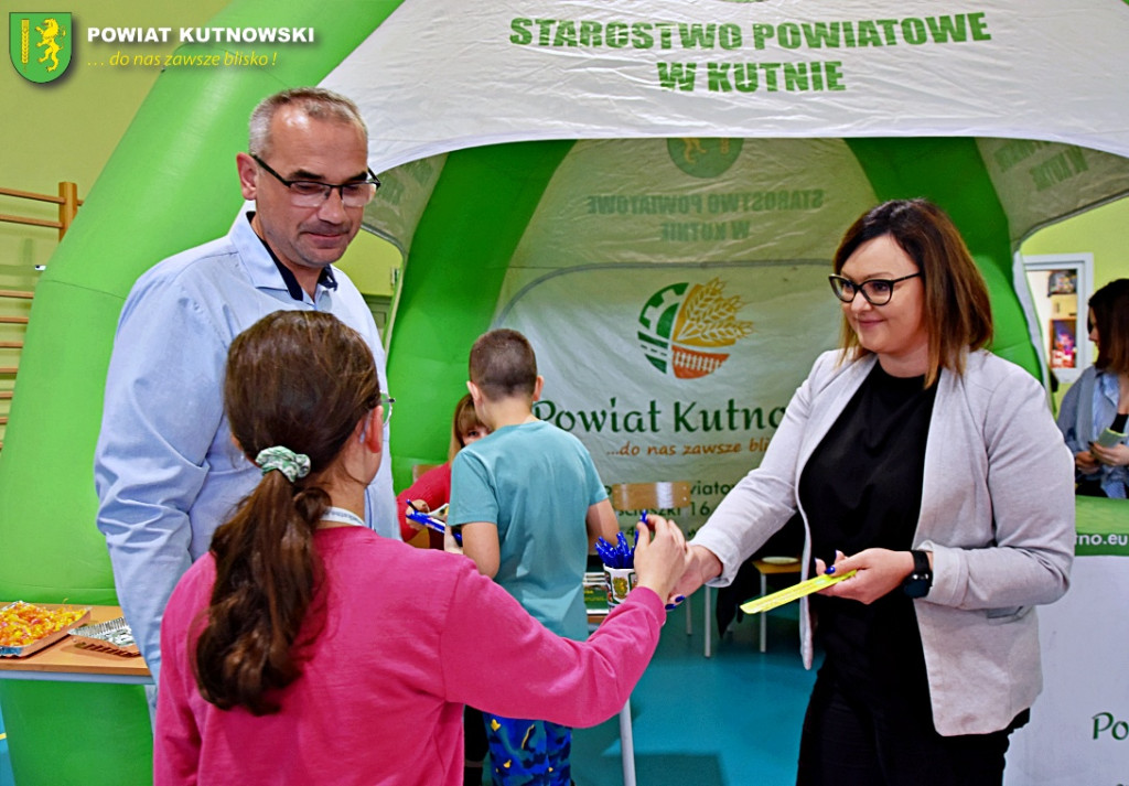 Piknik „Bądź bezpieczny i widoczny na drodze”