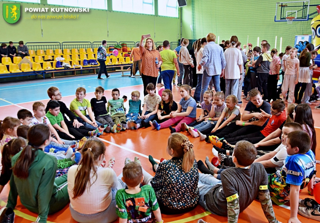 Piknik „Bądź bezpieczny i widoczny na drodze”