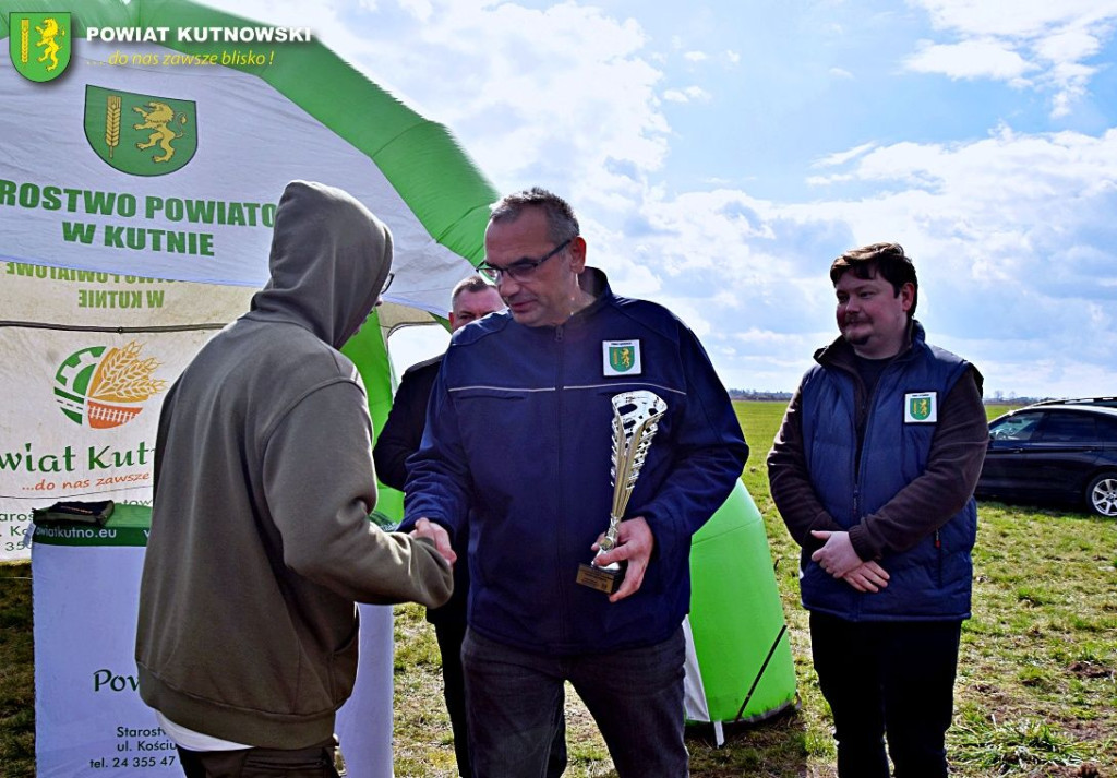 Zawody wędkarskie o Puchar Starosty Kutnowskiego