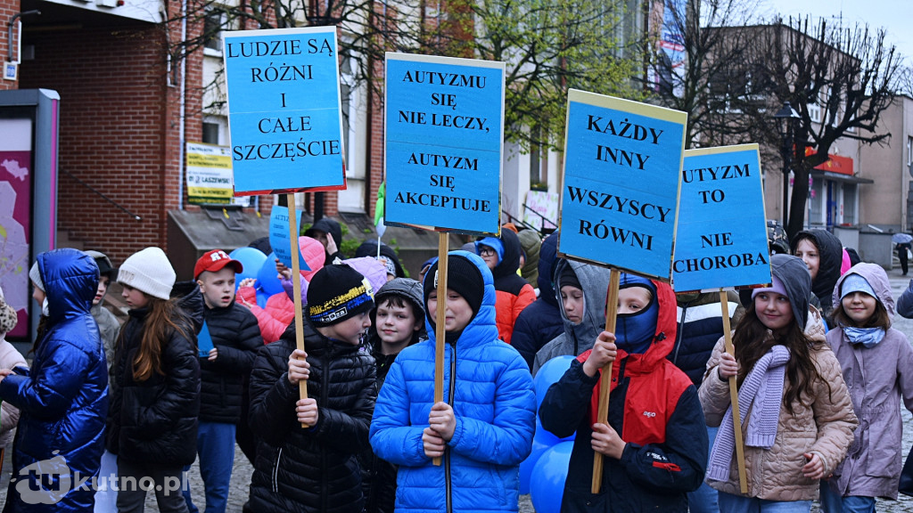 Niebieski Marsz przeszedł przez centrum Kutna