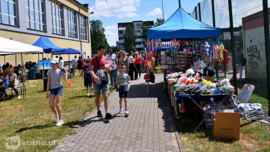 Piknik z okazji Dnia Dziecka w SP nr 1 w Kutnie