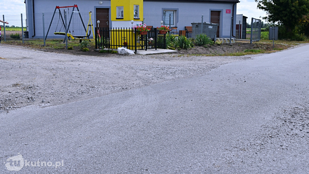 Remont drogi w miejscowości Bardzinek