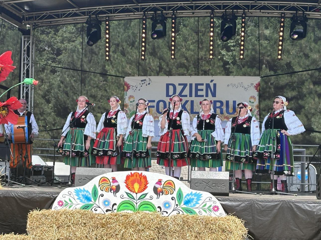 Żychlińskie zespoły prezentują region w konkursach