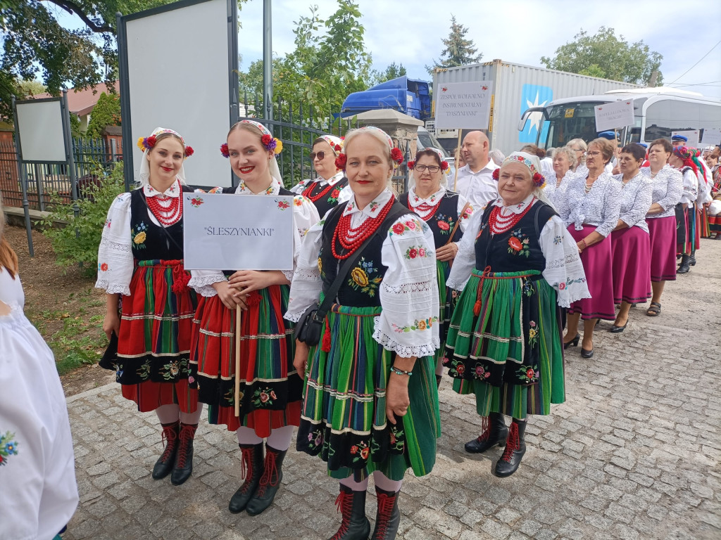 Żychlińskie zespoły prezentują region w konkursach