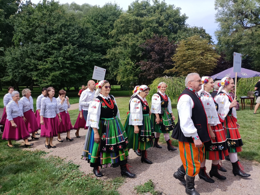 Żychlińskie zespoły prezentują region w konkursach