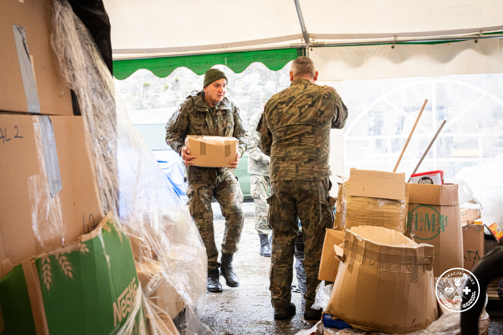 Operacja Feniks z udziałem WOT