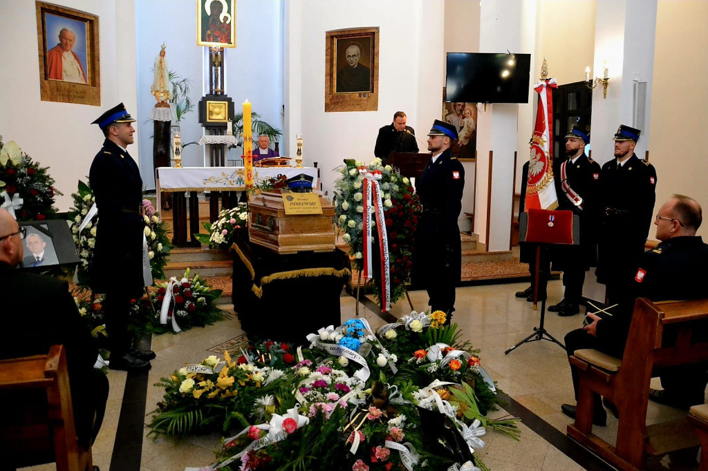 Pogrzeb byłego komendanta PSP w Kutnie