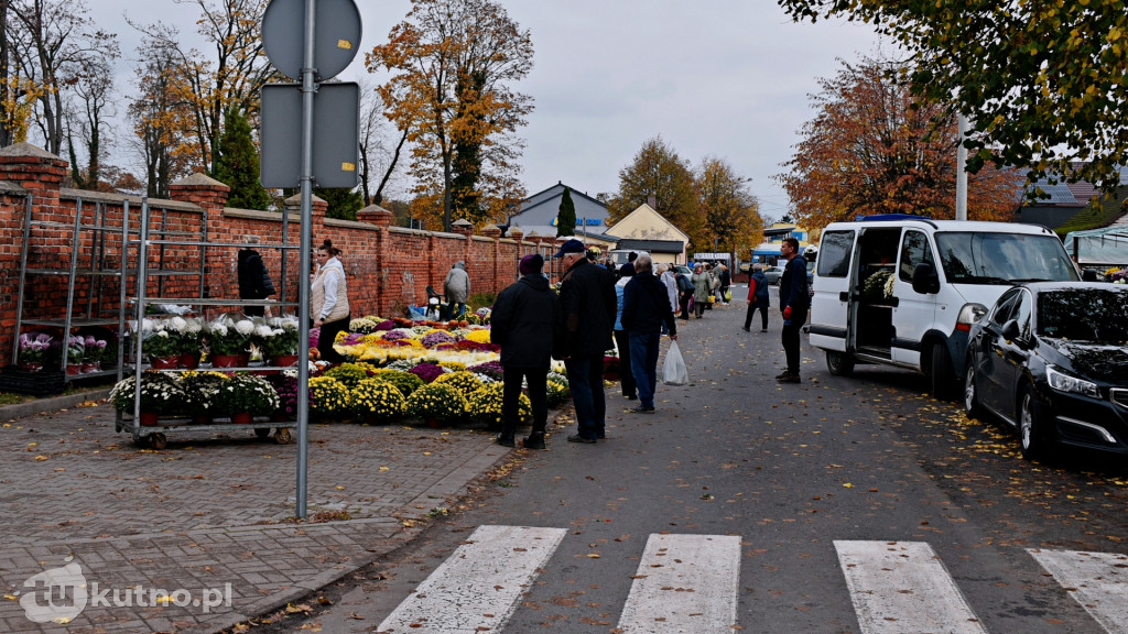 Ceny wiązanek i zniczy 2024