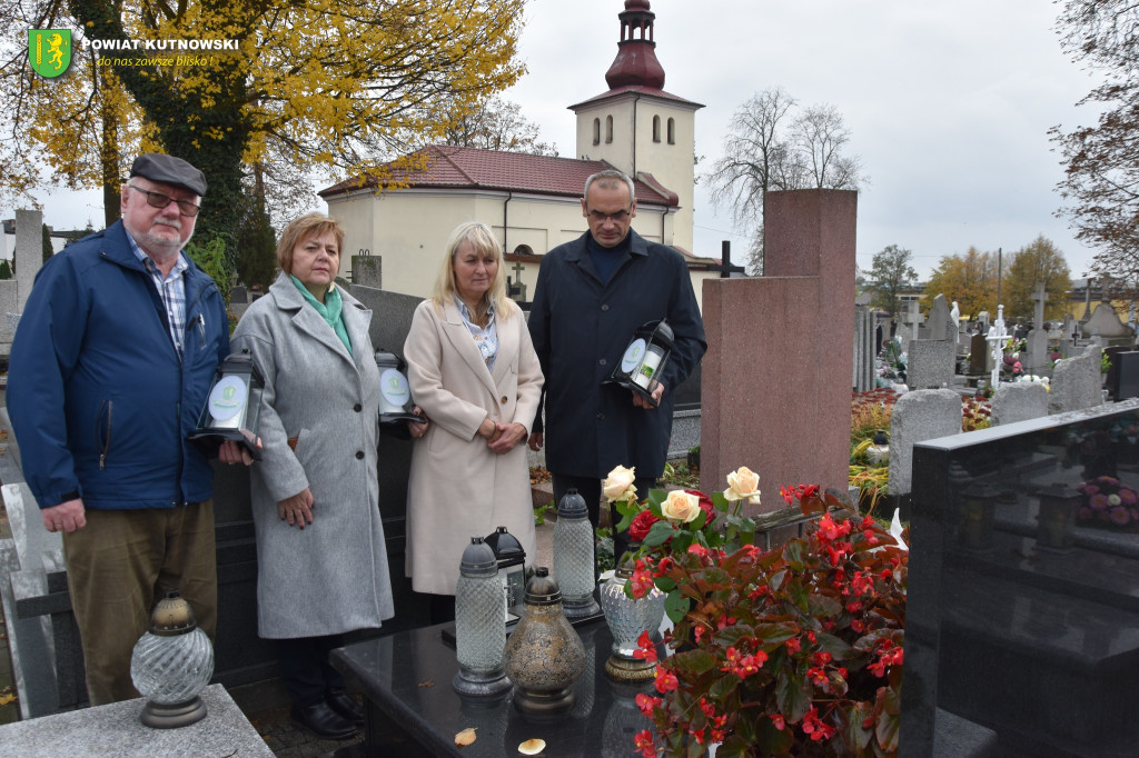 Powiat Kutnowski pamięta o Radnych, którzy odeszli