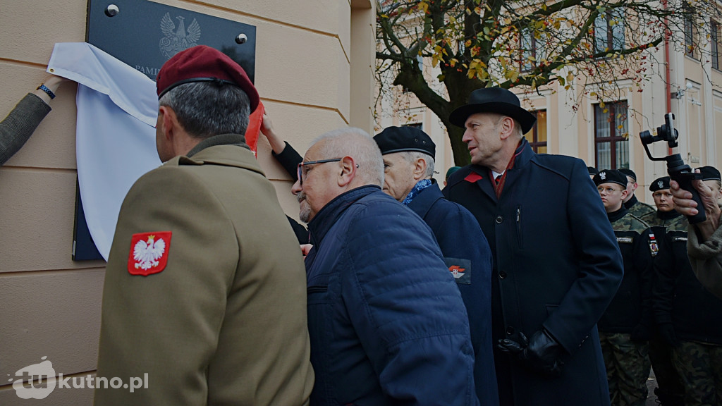 Uroczyste odsłonięcie tablicy pamiątkowej