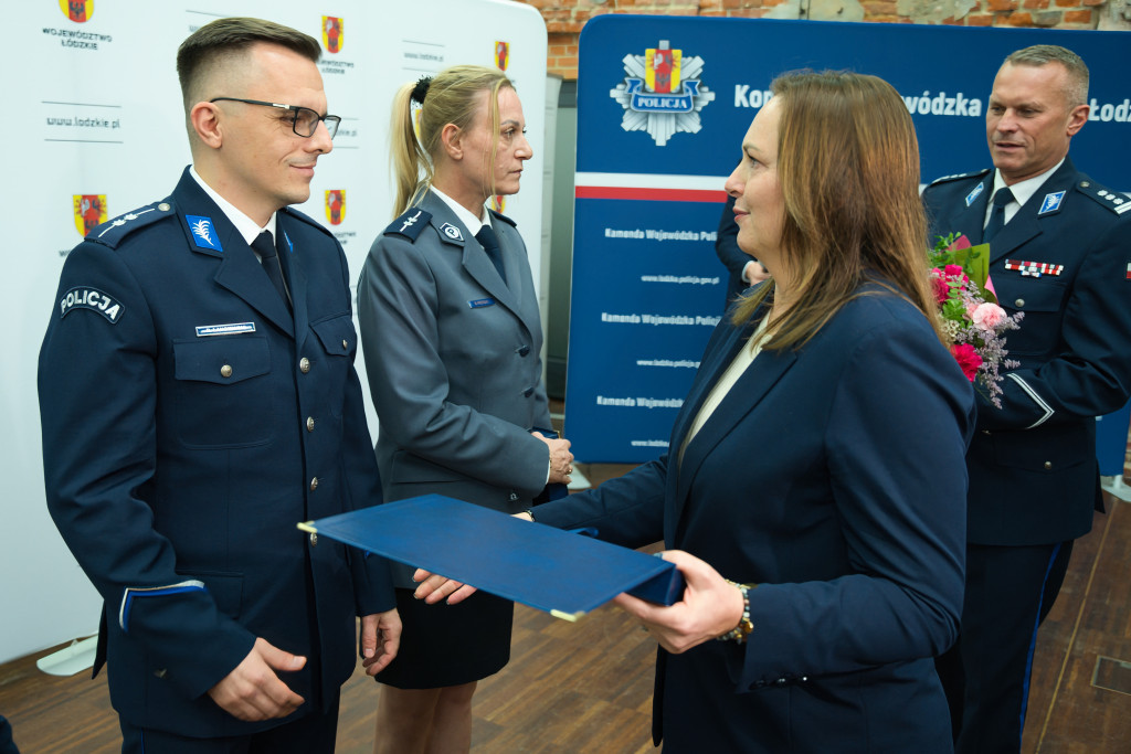 Nagrody dla strażaków i policjantów