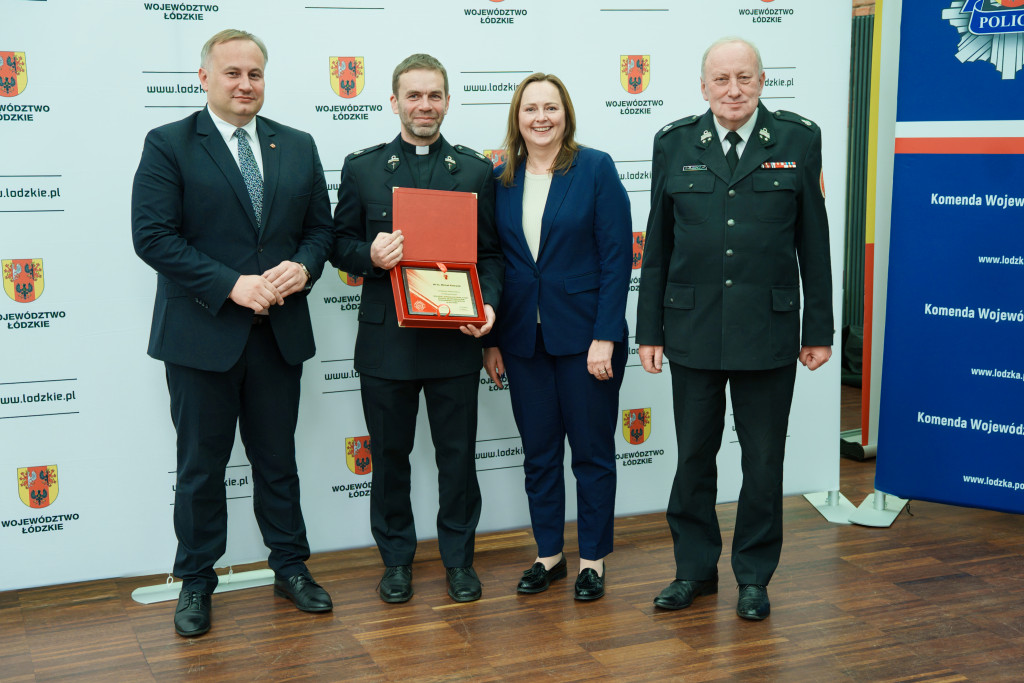 Nagrody dla strażaków i policjantów