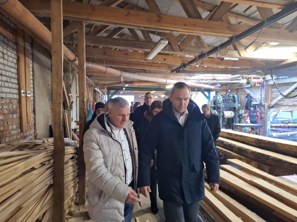 Karol Nawrocki odwiedził Leśniewice