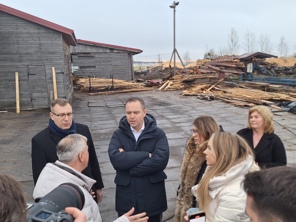 Karol Nawrocki odwiedził Leśniewice