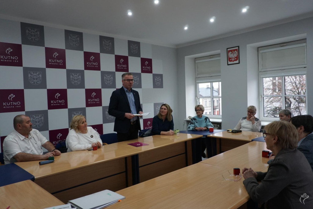 Pieniądze dla organizacji pozarządowych