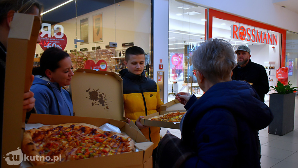 Pizza dla każdego! Świętujemy z Na Widelcu