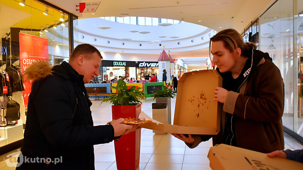 Pizza dla każdego! Świętujemy z Na Widelcu