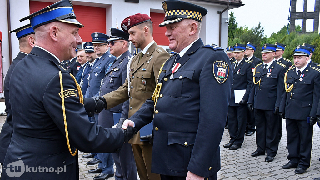 Powiatowe Obchody Dnia Strażaka w Łęczycy