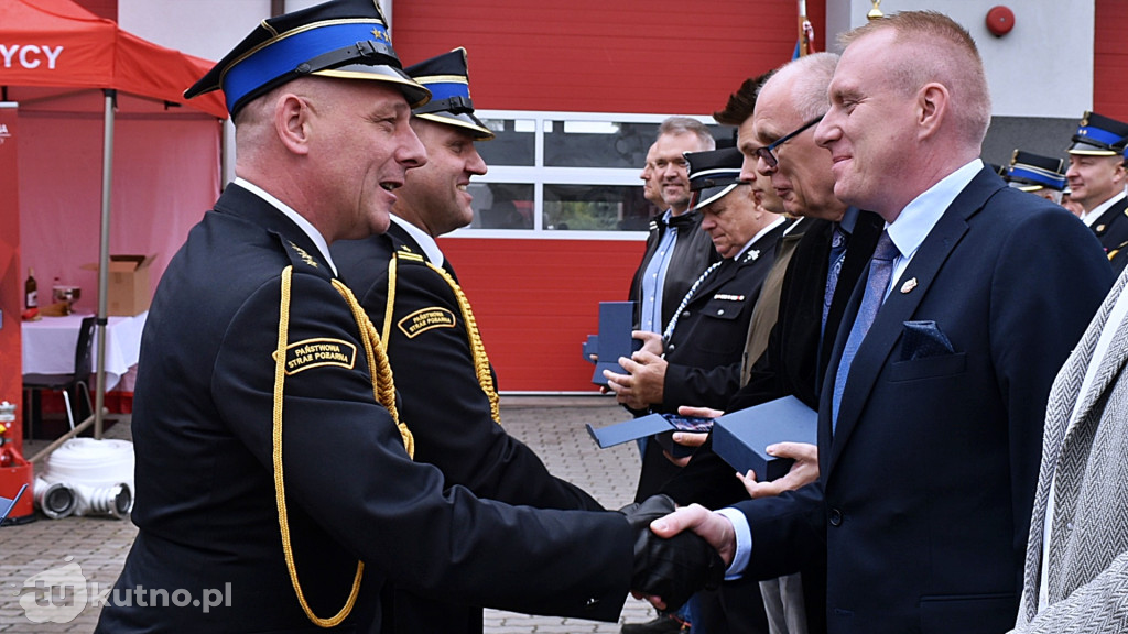 Powiatowe Obchody Dnia Strażaka w Łęczycy