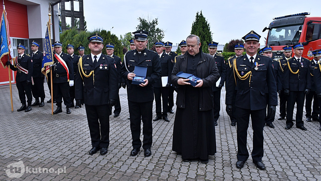 Powiatowe Obchody Dnia Strażaka w Łęczycy