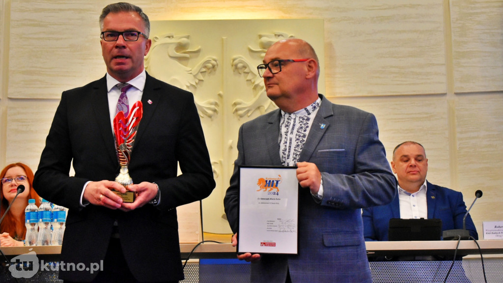 Lokalni bohaterowie nagrodzeni