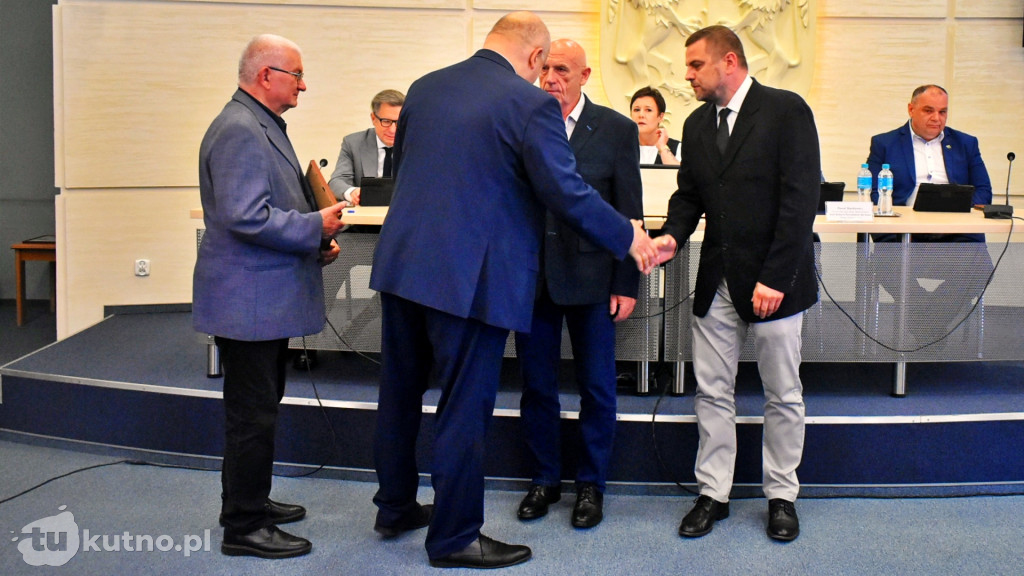 Lokalni bohaterowie nagrodzeni