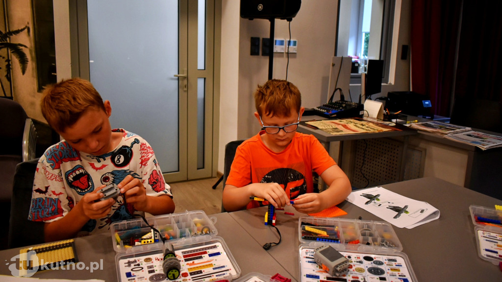 Warsztaty Lego w bibliotece.