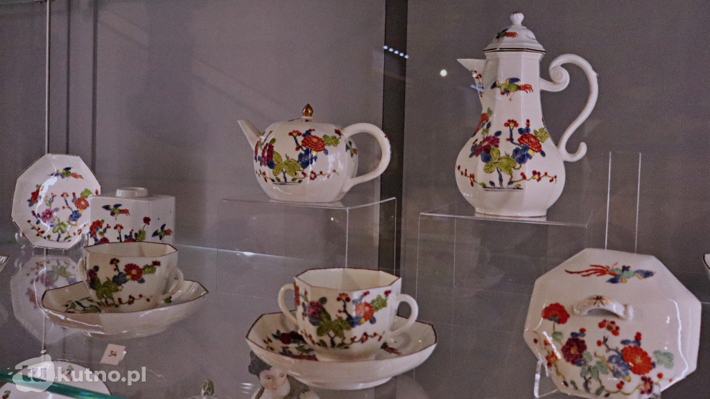 W porcelanowym ogrodzie w Muzeum Pałacu Saskim