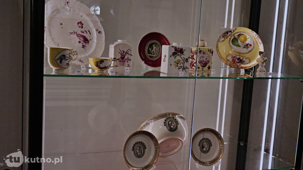 W porcelanowym ogrodzie w Muzeum Pałacu Saskim