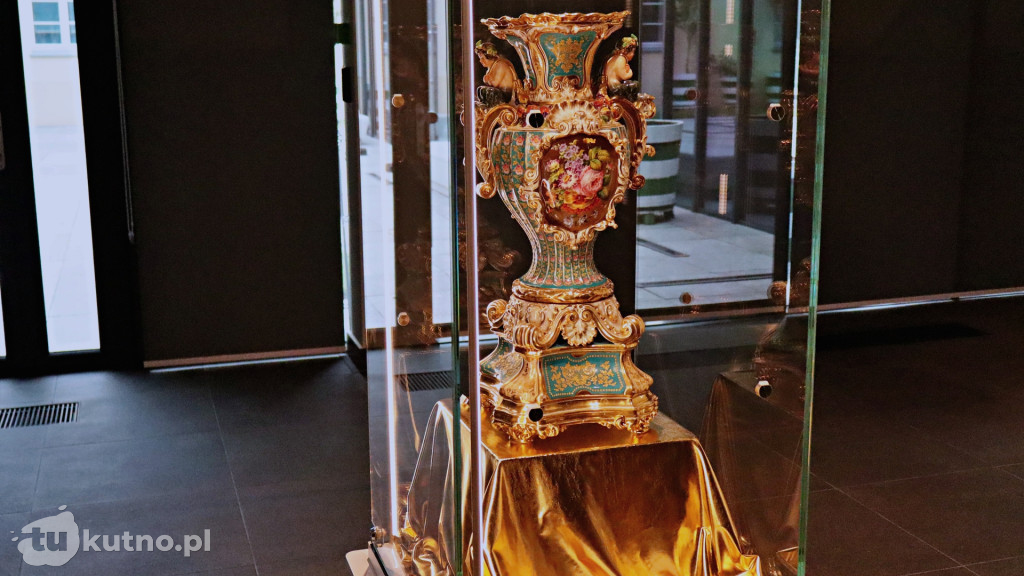 W porcelanowym ogrodzie w Muzeum Pałacu Saskim