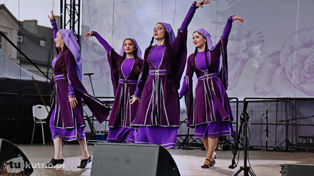 Folklor i Róże - 51. Święto Róży